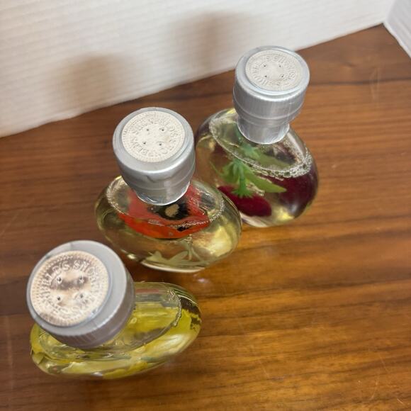 New Sealed Shonfeld's Set Of 3 Bath Oil 2.7OZ In Glass Bottle - Picture 2 of 5